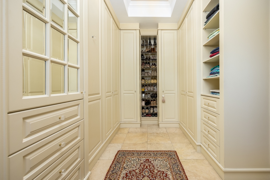 6 Bedroom Property for Sale in Klein Zevenwacht Western Cape